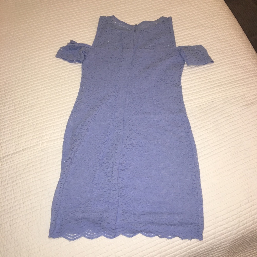 π¦β SOLD βπ¦ Hollister lace dress - Picture 4 of 10